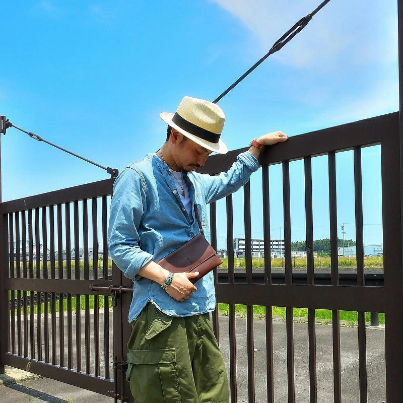 サムライクラフト エアリーサコッシュ オイルレザー ミニショルダー