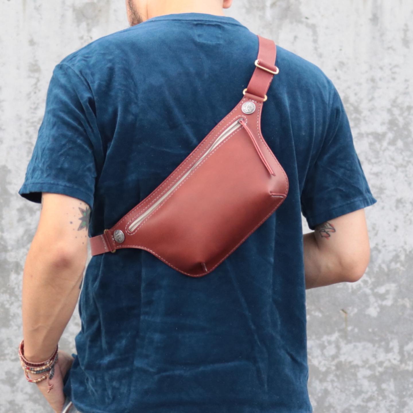 サムライクラフト ユーティリティ ファニーパック サイズ：アクティブ コンチョ付き