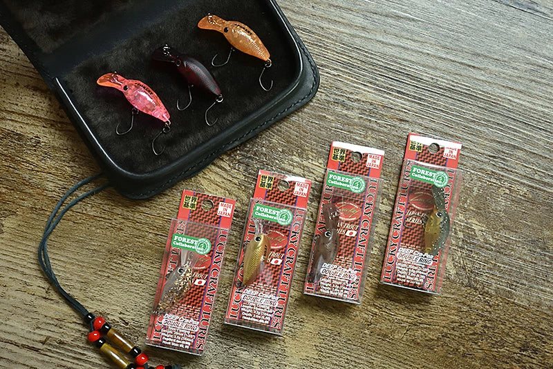 【FOREST】 フォレスト ラッキークラフトコラボ ディープクラピーフォレストカラー 3.1g 3.4mm クランク ルアー