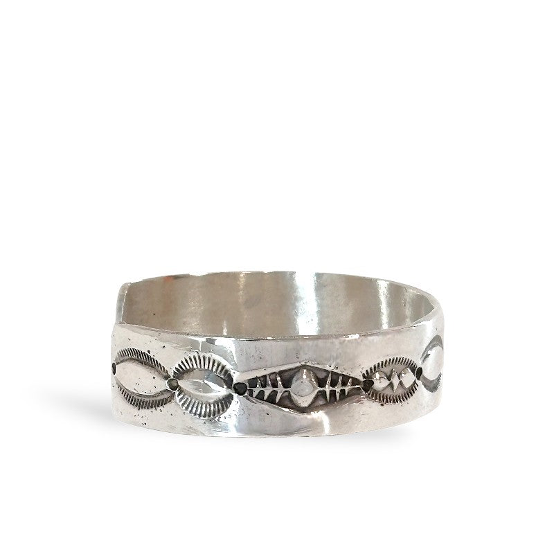 インディアンジュエリー ナバホ スタンプワーク バングル