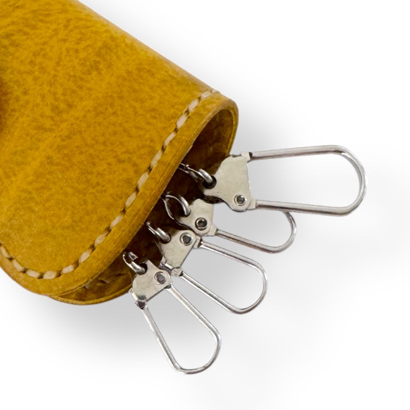 サムライクラフト レザーキーケース ボタン式・真ん中留め ルガト