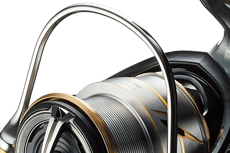 DAIWA ダイワ LUVIAS ルビアス FC LT 2000S-XH スピニングリール