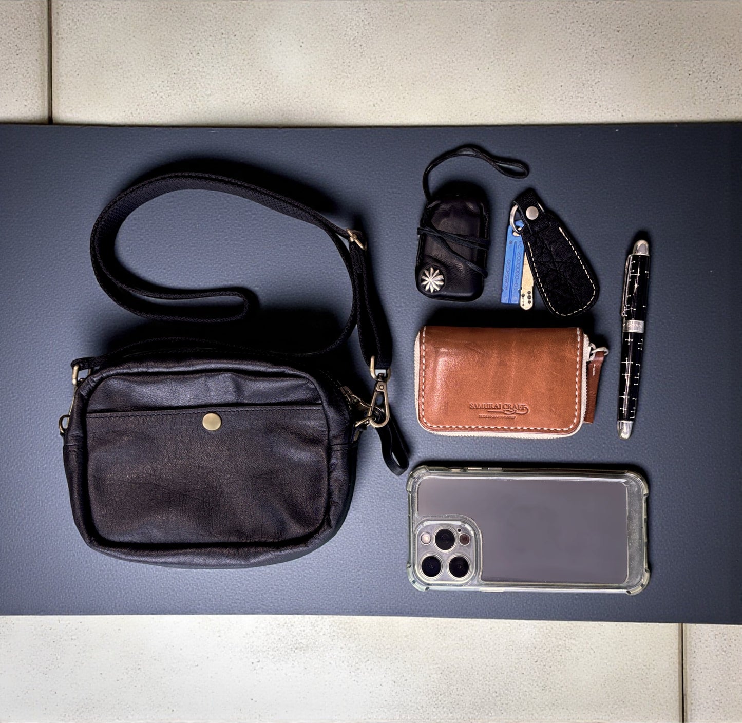 サムライクラフト スマホショルダー 横型 ミニショルダーバッグ