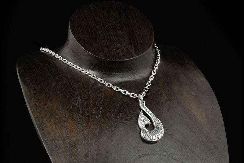 サムライクラフト ダブルフェイス フィッシュフック モチーフ ペンダントトップ